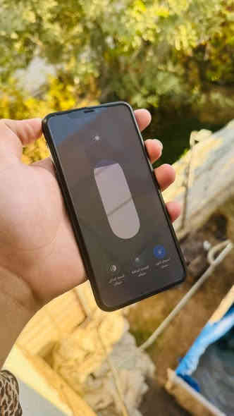 ايفون 11 برو ماكس للبيع ب325 ألف 
نضيف كلش ذاكرته 256 بطاريته 75 ماستر شرق الوسط
الجهاز مبدل شاشه اصليه فقط شرط اصليه وكله شغال
ناصريه مركز ***********
