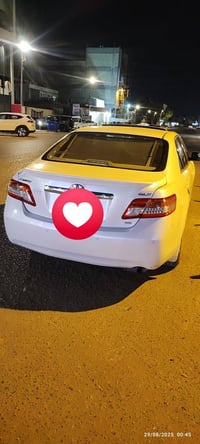 كاميري موديل ٢٠١٠ GLX ضربتها هذه فقط كما في الصورة ماشية ١٩٤ الف رقم ب...