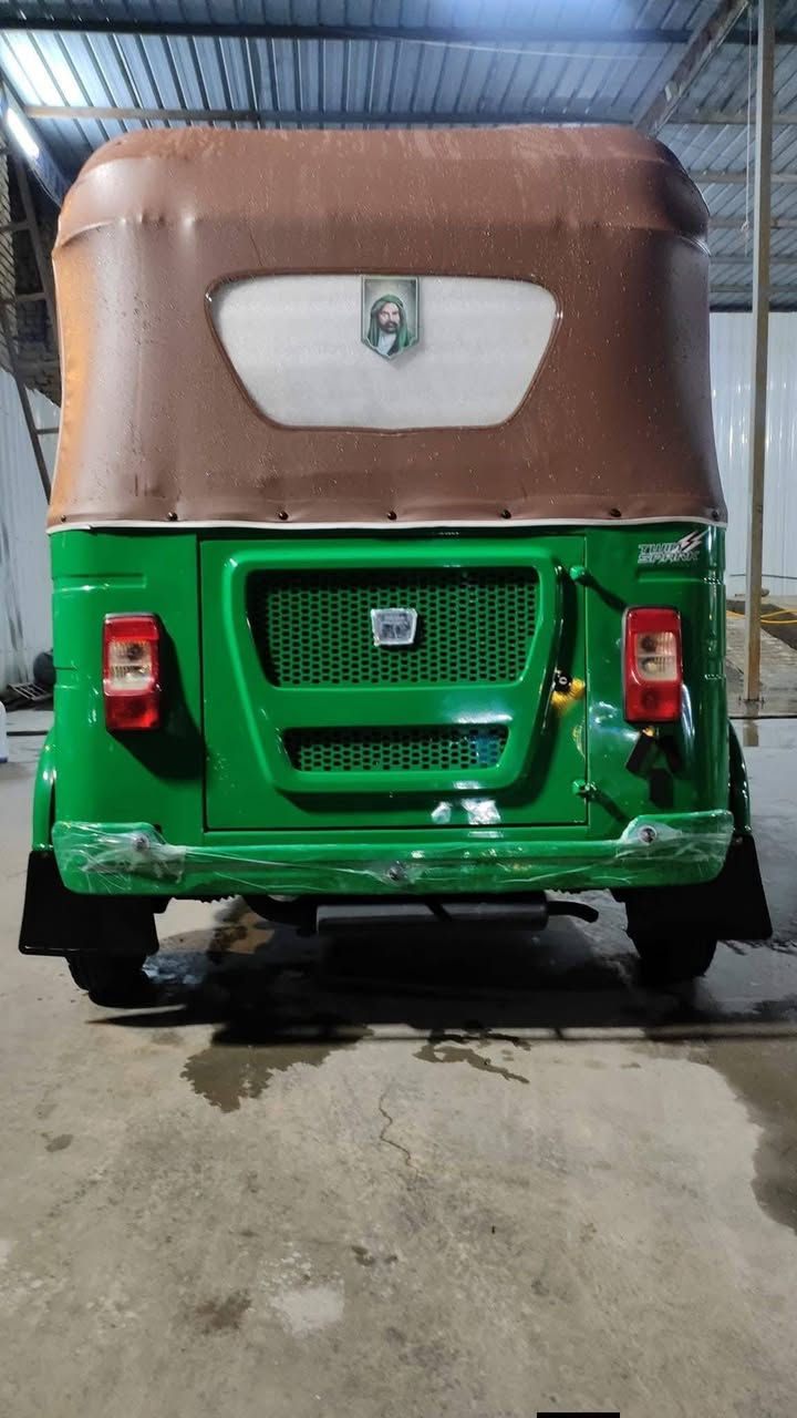 2السلام عليكم شباب تكتك 22 كفاله عامه مستعجل على بيعتهة  مرقمه 7/
ونص وبيه مجال تصال  ‏‏‪***********
