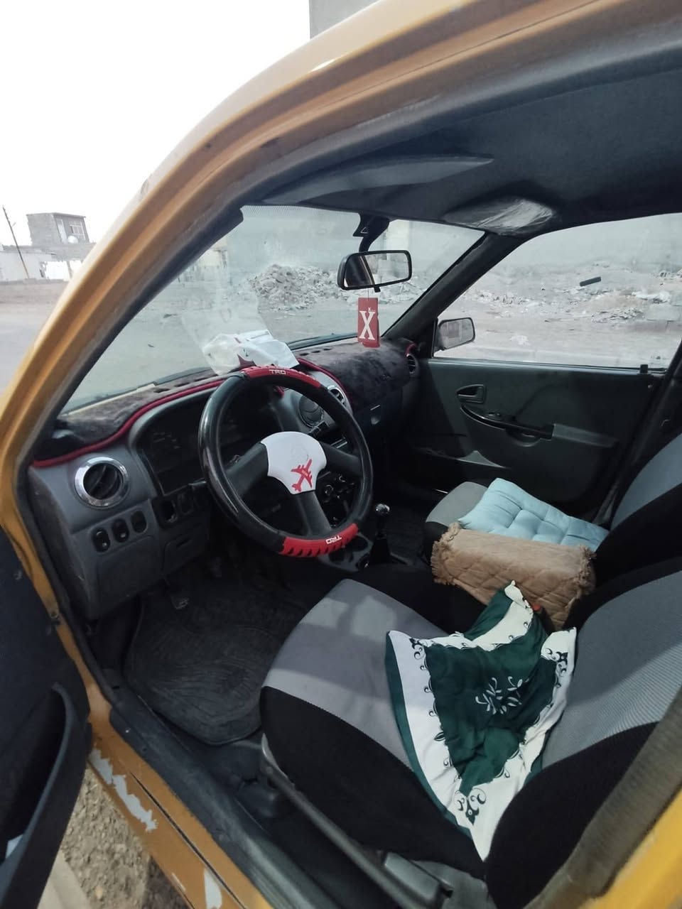 السلام عليكم
سايبا ٢٠١٣
السياره ب اسمي سويتها جددتها باجر استلمها تجديد ولوحات وهزه جديده باجر استلم السنويه صالحيتها ٥ سنوات سياره نضيفه نقصها الجامه المثلثه الورى فقط كير مكينه خير من الله ناعمه كلش شواصي نضيفات ربع واحد ماتصرف عليها
مكان السياره ديالى بعقوبه
***********
السعر 28 وبيها مجال لشراي
