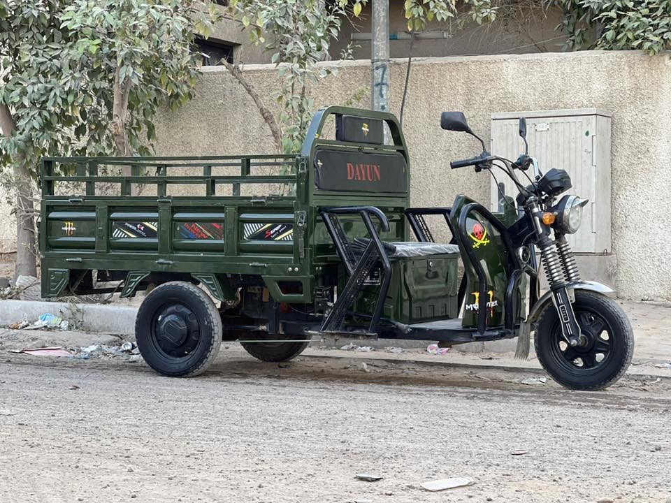 سلام عليكم شباب ستوته شحن اللبيع نوع دايوان ستوته كامله مكمله كل نقص مابيها ستوته نضيفه ع فحص كلها شغاله ومابيها نقص 

موديلها 2025
بطاريات 5دبل 
الحجم كبير 
تشيل وزن عالي جدا 
بدي قلاب 
لونها مميز 
اشاير رباعيه 
لايت زنوزن عالي جدا 
 ستوته شغاله وكل نقص مابيها 
وصل المعرض موجود 
شاحنه اصليه 
هند بريك المطور 
هند بريك ال ستوته 
 
اي استفسار اتصال 

***********

عنواني بغداد
