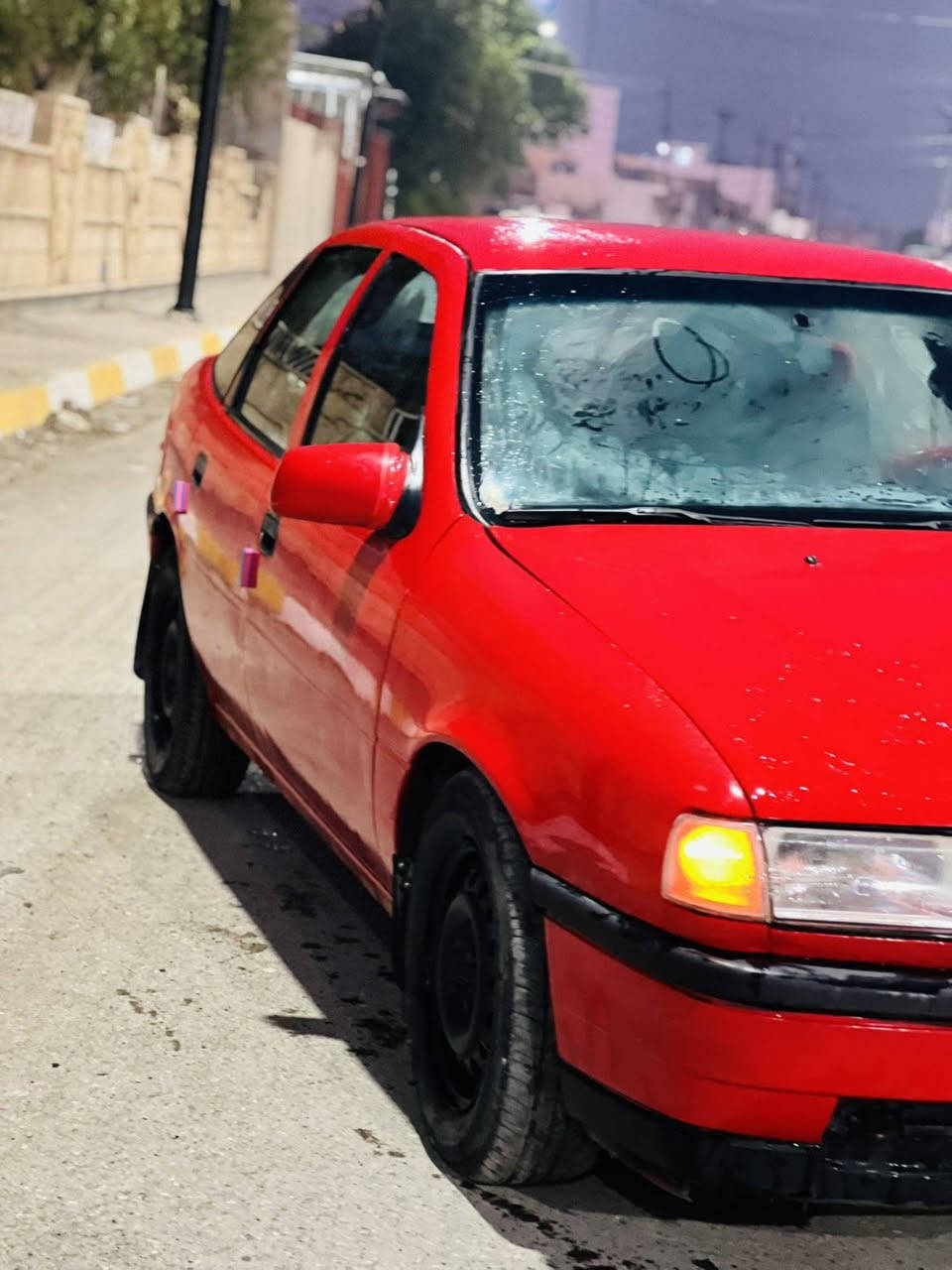 حجم محرك 16 قايش عريض سنويه جديد رقم اربيل دفتر بنزين موجود سياره جماليه مصبوغ *********** كركوك, العراق
