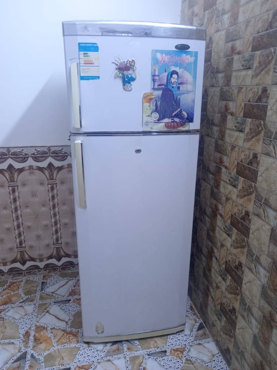 السلام عليكم ثلاجه للبيع نظيفه تجميد فول حجم كبير السعر 250 وبيهه مجال


**إذا كنت صاحب هذا الإعلان وتريد حذفه لأي سبب، رجاءا أرسل رسالة إلى الدعم الفني**