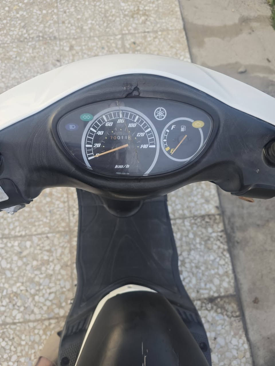 سلام عليكم شباب
دراجة اگزز موديل 2010
دراجة خير من الله مضيفة بمعنى الكلمه 
فقط الكفرات نص عمر بس الباقي انطيك بي كفاله عامة 
وجيب عشر فيتريه نضافة گدامك مكاني بلديات 
سعر مليون وبيهة مجال اذا تشوفهة أحله من الصور دراجة 
مال موضف مو مال طربگة رقم ***********
