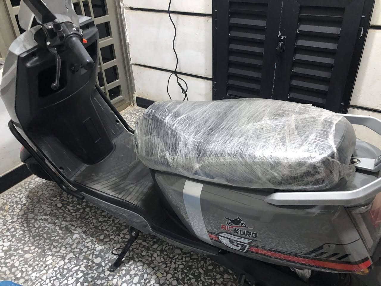 السلام عليكم للبيع ماتركس جيتي موديل ٢٠٢٥ ملف ٢٠٠٠ /٦بطاريات فول مواصفات لايت زنون عدسه عالي ناصي بصمة بلوتوث نضام R للرجوع للخلف بريك دسك خلفي وامامي شاشه اعطال اربع سرع الدراجه خير من الله جديده ونضيفه صار اربع اشهر من اشتريتها وما متعبها معتني بيها تجي وشوفها احلا من الصور مكاني بغداد شهداء العبيدي *********** السعر ٧٥٠ وبيها مجال للطيبين
