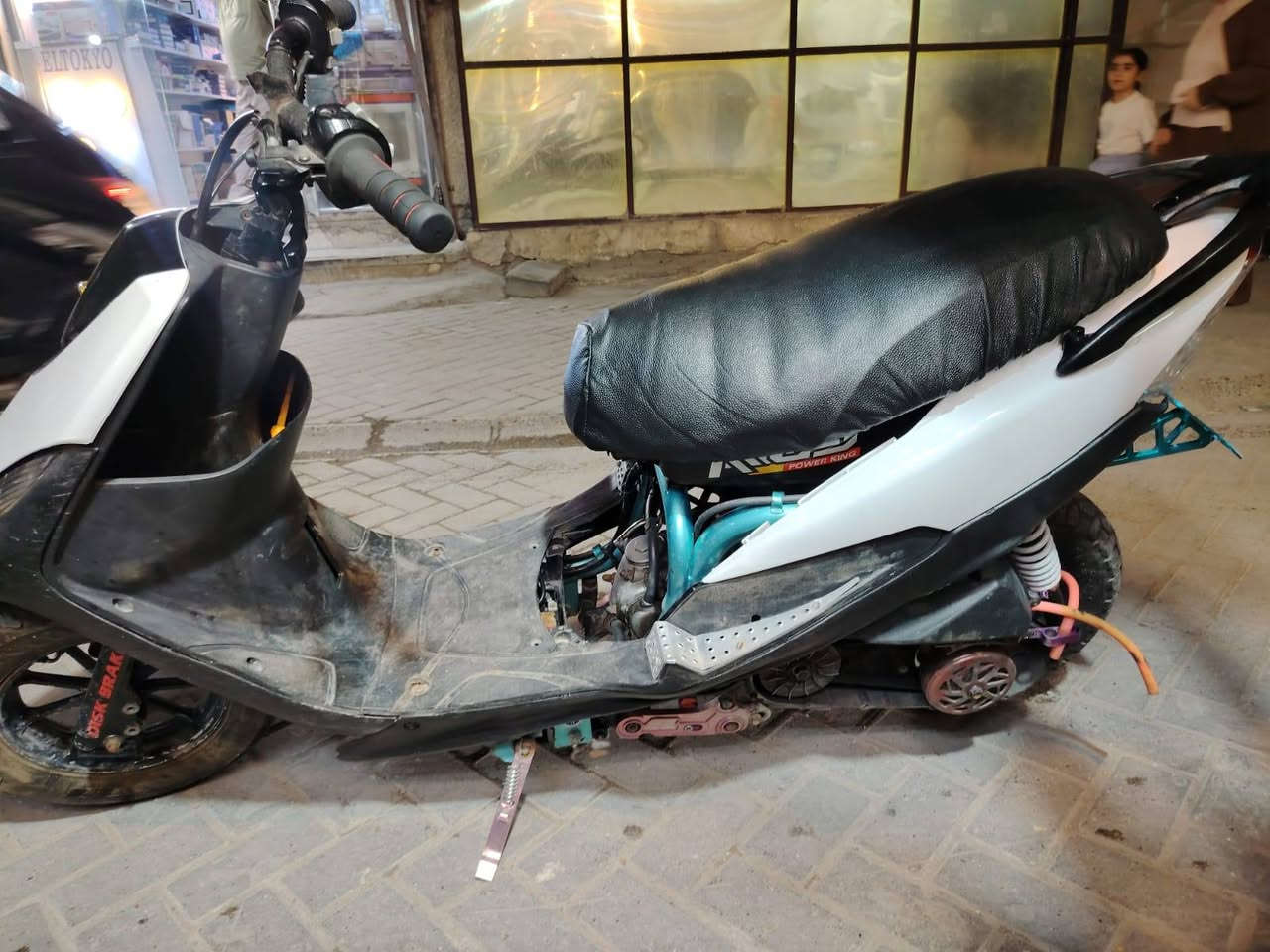 ماكس عدلة فول تزويد .. صلنصة وسلف  رياضي برمجة طلقات محرك ما مفتوح ابد الحديد الداخلي كلة باللون الازرق مكفوله بكلشي تجي تفحص قبل متشتري
 المكان بغداد الاعظمية 
 والسعر خاص


**إذا كنت صاحب هذا الإعلان وتريد حذفه لأي سبب، رجاءا أرسل رسالة إلى الدعم الفني**