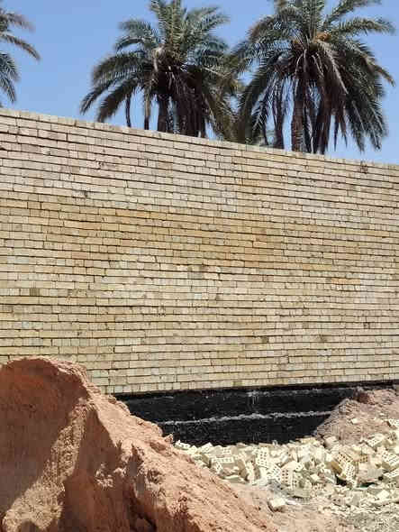 خلفة بناء درجة أولى🧱
عداله🙋‍♂️+وزن+نضافه
إلتزام بل عمل من أول يوم🧱 إلى آخر يوم🏫
‏‪اتصل ***********
