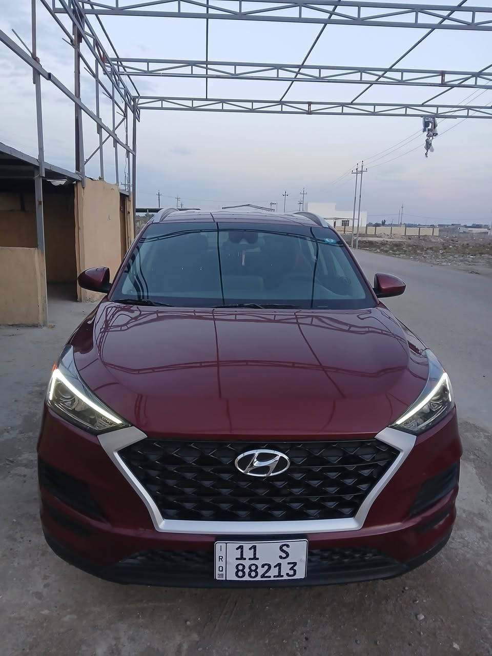 السلام علكيم توكسان للبيع موديل ٢٠ وراد امريكي  بية. قبق الجنطة فقط والباقي كفالة عامة سيارة كلة لبيل واحد سيارة حلوة مال جناي ماشية ٤٠ الف  سيارة صافية من الشخوط والرصعات حتى الدعاميات البلادية مالتة فول موصفات ١/١ماعد الفتحة
بصمة تشغيل
كامرة دوارة
شاشة كبيرة 
رادات جانبية 
تكحم ستيرن  مقوي جهتين
كشنات تتفئة
كشن سايق كهرباء
حساسات امامي وخلفي 
سايد بريك دكمة
مانع انزلاق
مانع انحدار
محرك ٢٤٠٠٠
مكان با***********/***********
