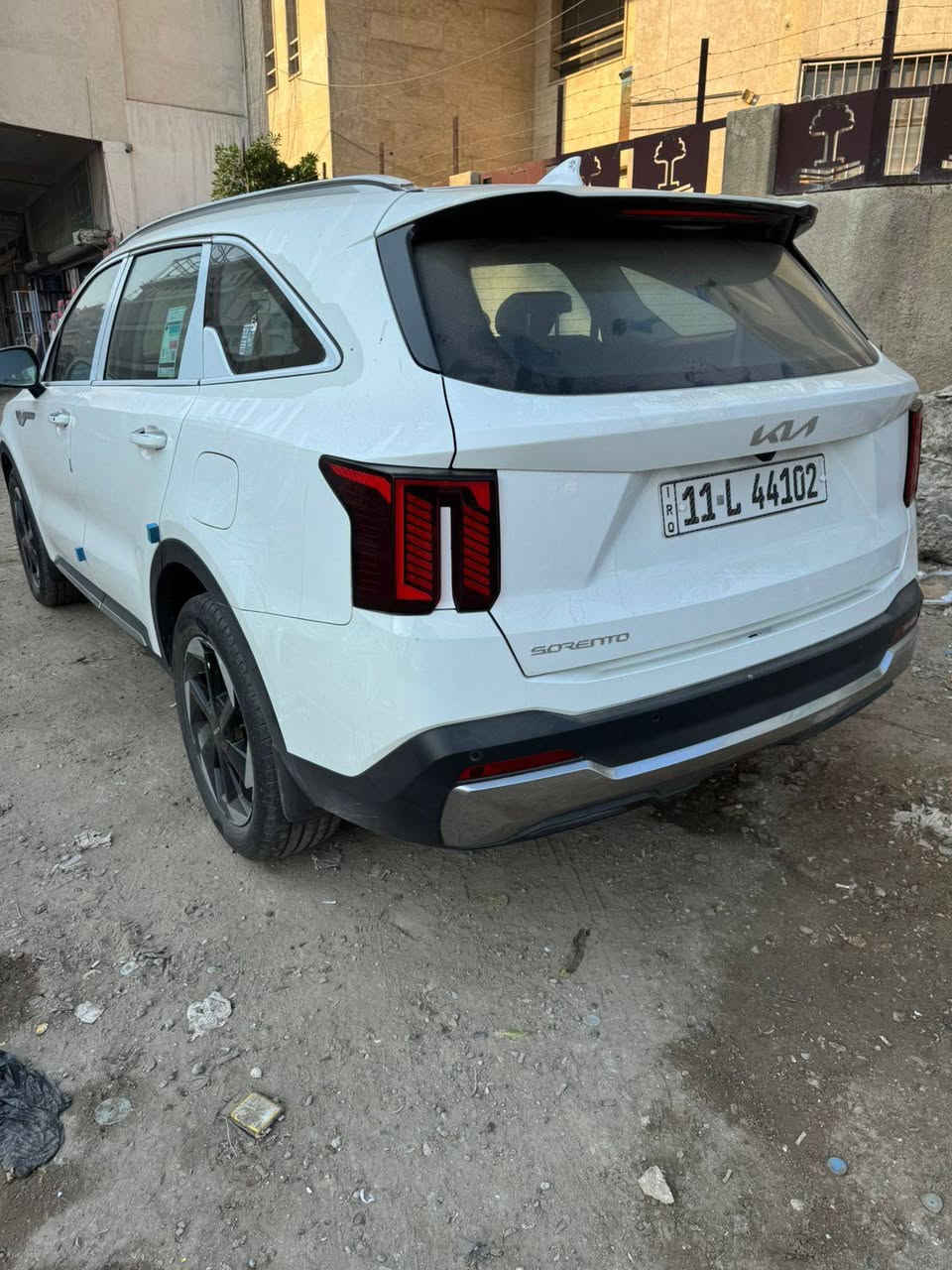 سورنتو 2024
وكالة الدولية 
ماشية 18 الف 
رقم بغداد تحويل مباشر 
مكفولة كفالة عامة 
السيارة 4 سلندر 
بونراما 
كامرة 1 
مكان السيارة بغداد الدورة 
السعر 28000$ يعني شدتين و 80 ورقة وبيها مجال 
***********
***********
