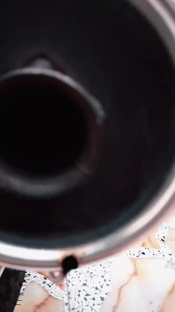 السلام عليكم شباب ماطور معمر 26 اول يوم رمضان رقم اللي يحب يتصل ***********
