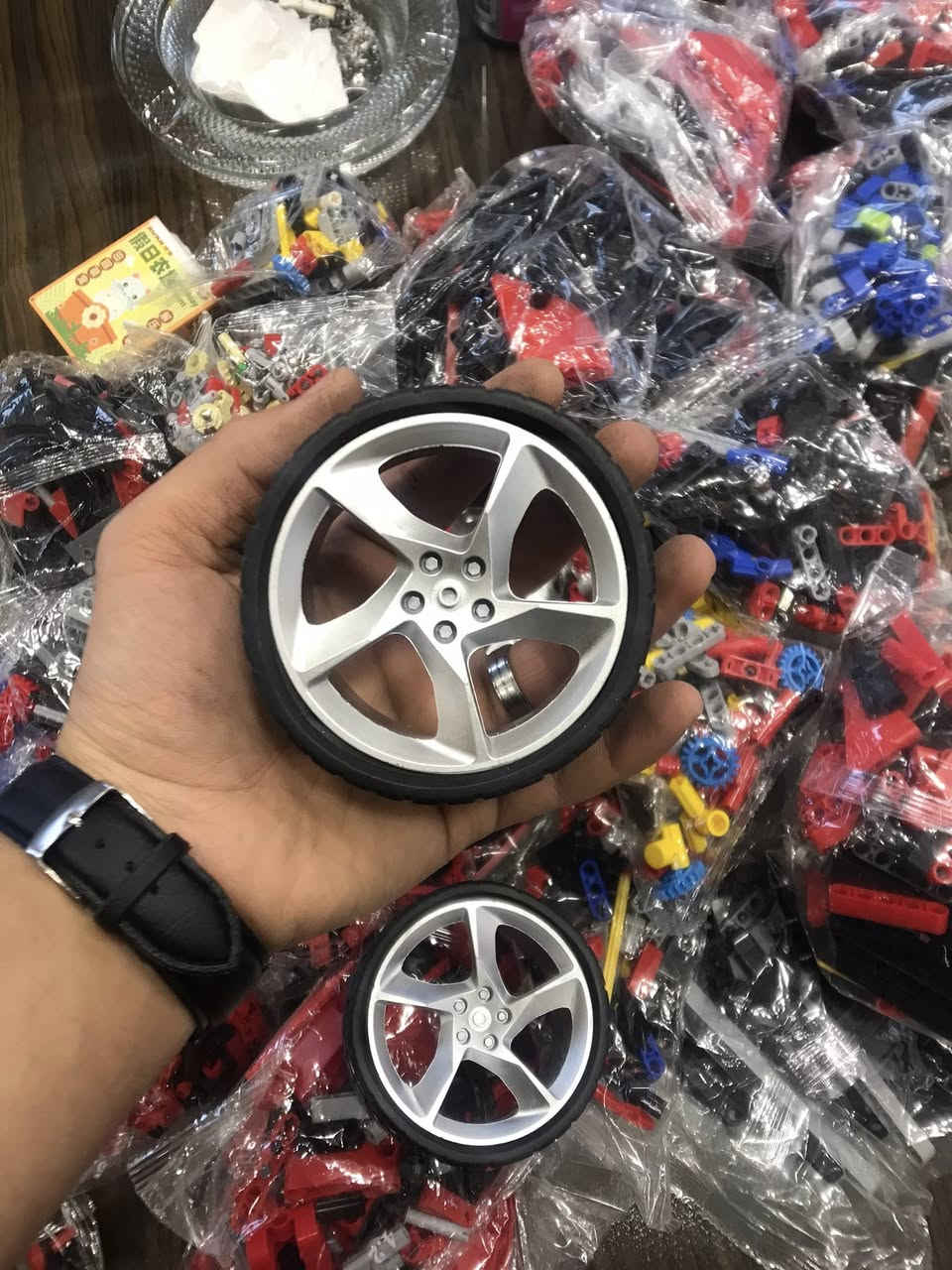 توفرت التحفه العملاقه 3778 قطعه حجم كبير جدا الكتلوك مالته متوفر بتطبيق ليكو بلدر اليحب يحجزه يتفضل خاص


**إذا كنت صاحب هذا الإعلان وتريد حذفه لأي سبب، رجاءا أرسل رسالة إلى الدعم الفني**