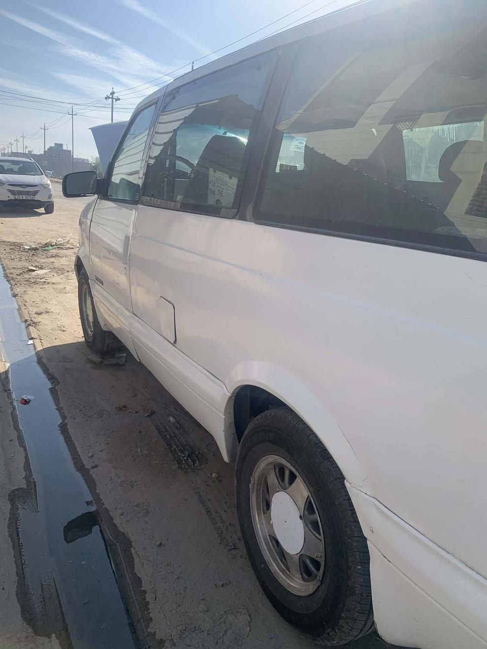 فإن استرو البيع سياره كمل مابيه نوقص مكينه كيره بلا شرط موديل 98 بعد فحص موقت بغداد أول وكيل موجود سعره 27 بيه مجال مكان سياره كركوك
