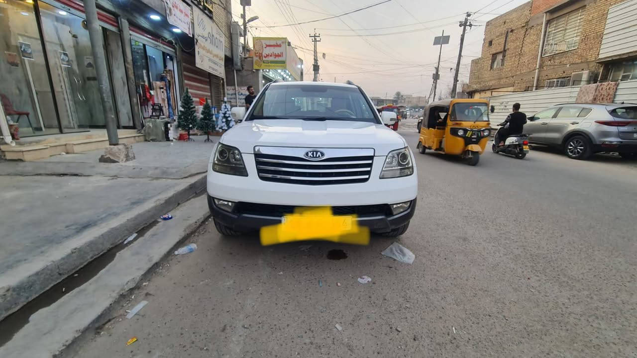 سلام عليكم
موهافي  موديل 13 
فتحه سقف 
كشنات جلد 
سبعه راكب 
3قطع تبريد 
تحكم سترين 
حساس خلفي 
كامره  
ويل 18
السياره ماشيه 162الف قابل للزياده 
بيه جاملغ خلفي جهة السائق صبغ مع بارد بنفس الجهه
السعر 140 وبيه مجال 
رقم ألماني هزه جديده 
***********
