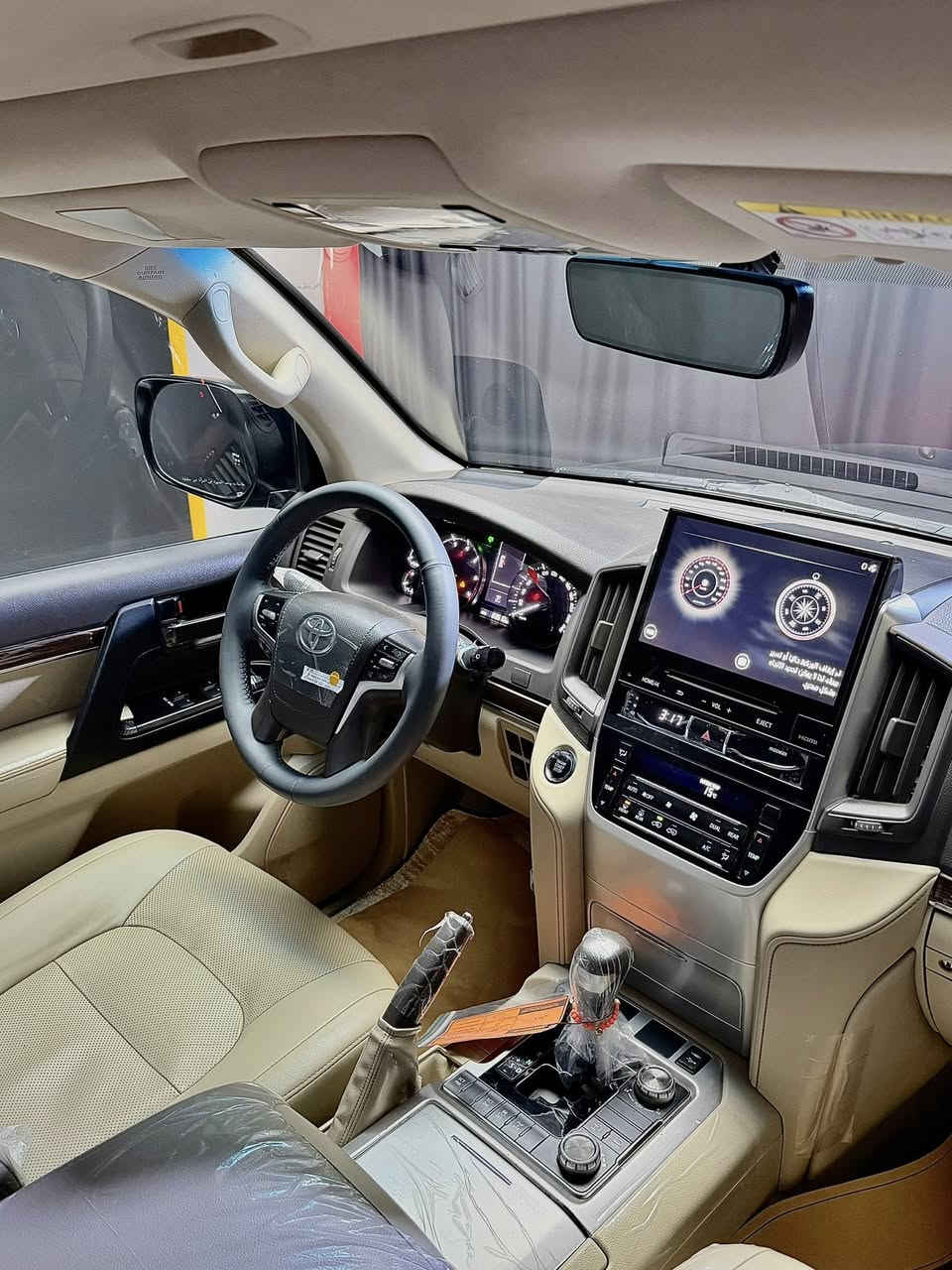 Toyota Land crusir_ 2019 _ 82,000km
💎اللَّهُمَّ صَلِّ عَلَى مُحَمَّدٍ وَعَلَى آل مُحَمَّدٍ
ماشاالله تحدا شرط ماكو هيج نضافطها
أرخص سعر بكل عيراق

ملاحظه / بدون مراوص
رقم / ***********
سعر/502$💸
مكان/سليمانيه
سياره مواصفات _ گراند تورينگ _ باب اولا
سياره شريكه (جيهان اصلي باب اولا )
سياره (6) سلندر  .. 

📦تويتا لاند كروز  _ 2019 _ گراند تورينگ  
سياره مواصفات معروفه (ساز باب اولا)
 سياره (2) كوشنات كهرباي (٣) دگم
سياره (8) ايرباكات _ (٣ ) شاشات

سياره مكفول كفاله عامه دعامي لي دعاميه    
بدون صبغ .. بدون بارد .. بدون شخط بدون رمل مكفوله كفاله سياره بص ماشاالله  
غراضات كامل موجود  هيدفونات موجوده
عرضيات كل موجود + سماعات + ٢ هيتفونات موجوده

📦سياره ماشيه 82,000 الف كيلو حقيقي
4 اطارات و ويل جديد شريكه مامفتوح
سياره داخل بيجي كوشنات جلد

🧩سياره محرك بشرت مامفتوح جديد جديد
 محرك (V6) 
سياره حيل نظيفه كلشي علي بلادي اوك

مواصفات ..🧿
(بصمه .. الانزلاق .. كشن جلد  .. ثلاجه ..  زينون .. هواء مزدوج .. نيظام ايكو ..
حساسيه الديك الموخره مرايات .. فتحه ..
تشغيل عن بعد ..  باب بصمه . باب جانتا كهرباي)

نظافه  ١٠٠٪ كامل سيرڤس بدون نقص و مصرف

سياره مال بيت أي نقص مابيها

⚡️نفس اليوم / تحويل و وكاله حاظر مباشر
سنويه جديد 
 📍سياره داخل / سليمانيه 
🪬سعر ..  502$.. ورقه 
📲رقم / ***********
