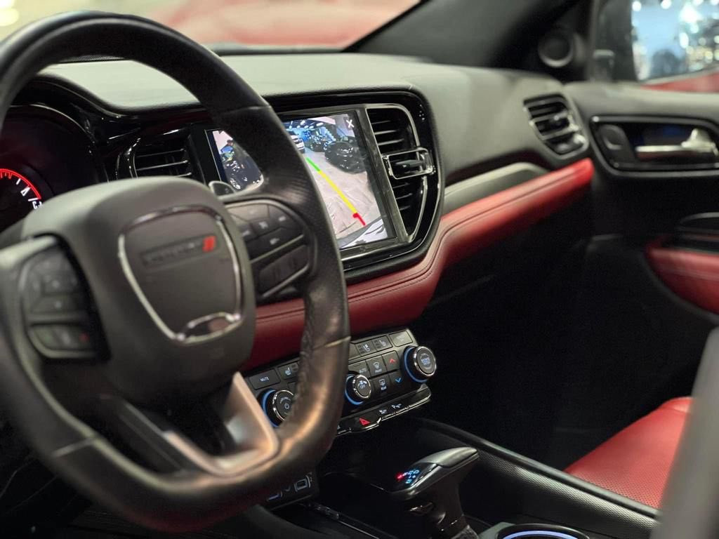 السلام عليكم للبيع دودج دورانكو فئة بلاك بكج taw&go
اعلى فئة محرك هيمي 5700 حادثها بدون ايرباك حادث حلو مو قوي  83الف مايل المواصفات دواخل لونين احمر واسود مع تطعيم كاربون فايبر ستيرن كهربائي مقاعد فول كهرباء وحضن وخزن ميموري وضعيتين تدفئة وتبريد ب مقاعد + تدفئة استيرن مع المرايات الجانبيه+تعتيم الضوء و توقف تلقائي عند الرجوع صندوك كهربائي وبعد هواي مواصفات بيها السعر 310$ ورقه وبيها مجال.رقم اربيل دولي صالح لغاية 2028 . مكان السياره محافظة ميسان
***********
