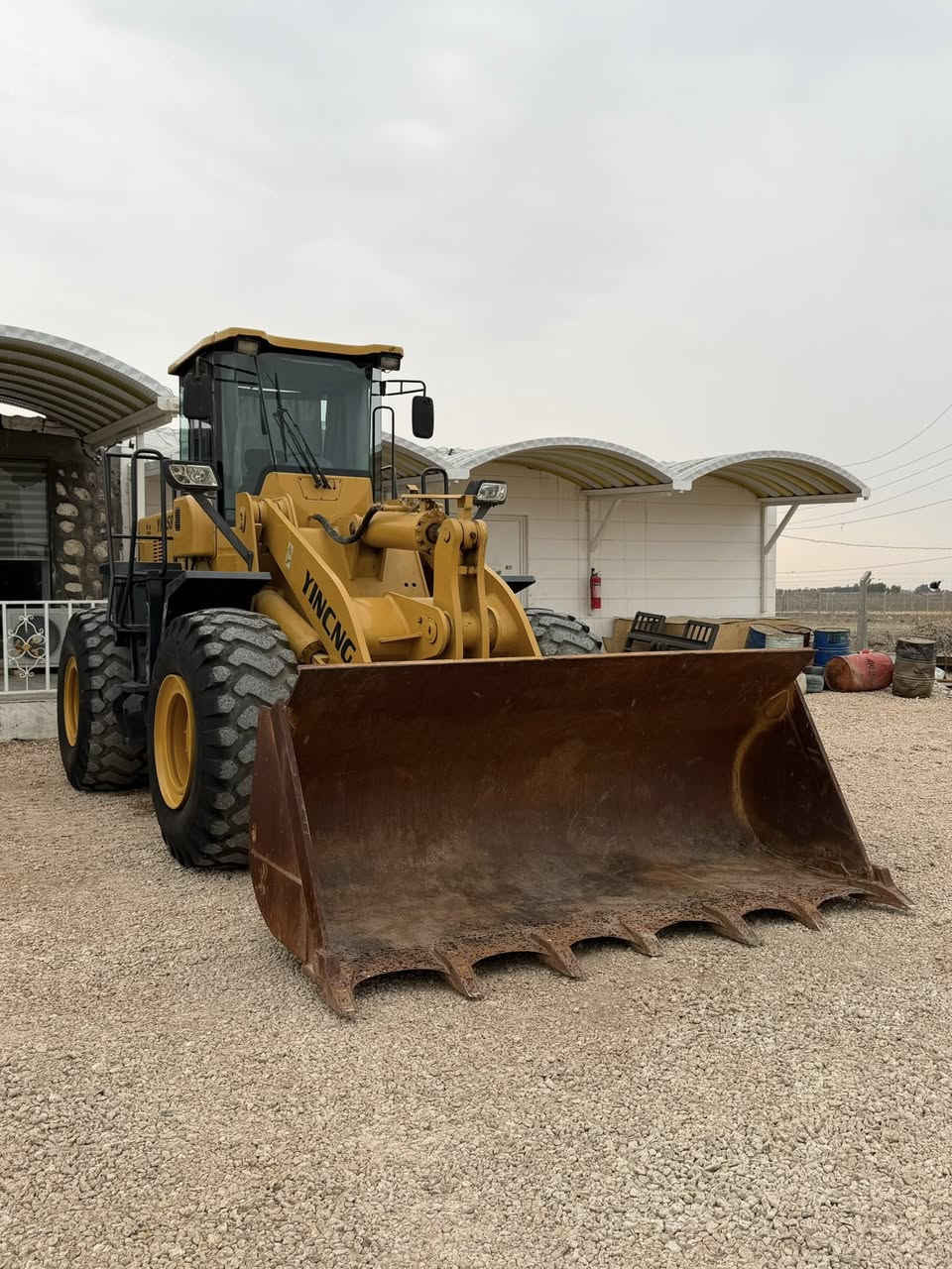 للبيع شفلYN حجم 958  موديل 2015 محرك كتر جاهز للعمل  
العنوان الديوانيه طريق الدغاره 
للاستفسار ***********
