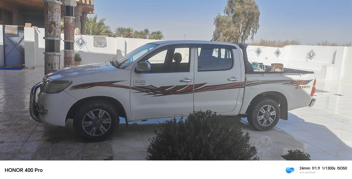 سلام عَـليـكم
تيوتا 2014 للبيع 
كفالة محرك وكير 
المكان ديالى بلدروز 
للأستفسار ‭0780 891 3053‬
