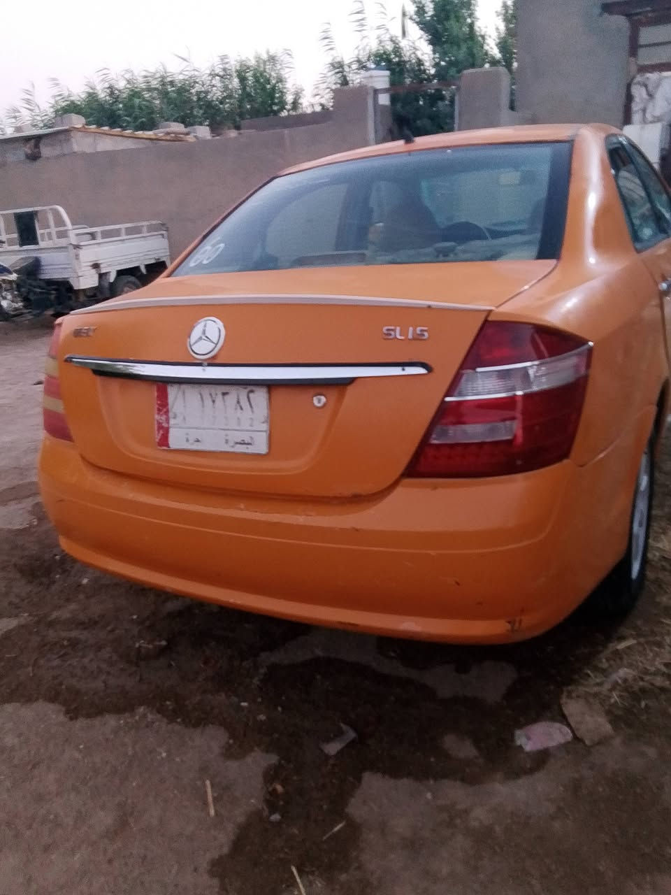 ﷼ سلام عليكم  للبيع جلي موبل موديل 13  مكفوله كفاله كصه ونقل  وضربه مكينه كايمه  كير نضيف كهربائية  كلها شغاله تبريد عوزه غاز  حداديه تضيفه  كشرها شوفت العين سياره كاعده وحلوه عيبها بس المكينه   سعر  26 اوبيها مجال وترهم مراوس   وذاه اكو بي ام  بعد احسن  مكان السياره ناصريه شطره    *********** ويوجد واتساب
