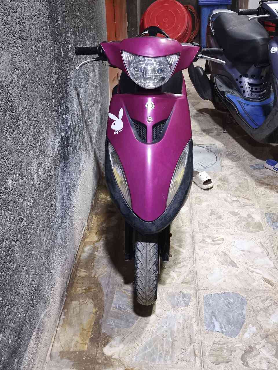 دراجه ماكس عدله للبيع ما متواجد خاص خابرني وبيك خير ودللل *********** سعر 500 وبيه مجال
