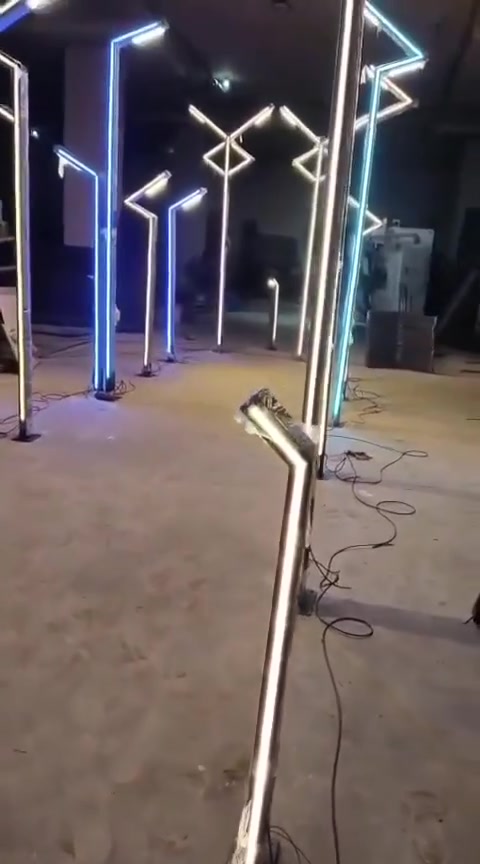✨ أعمدة ديكور وإضاءة خارجية بتصميمات عصرية وجودة عالية ✨
نوفر أعمدة ديكور مناسبة للفلل، والحدائق، والمنتجعات، والكومباوندات، والمداخل الرئيسية، بأشكال أنيقة تضيف لمسة جمالية وإضاءة مميزة للمكان.
✅ أعمدة ديكور خارجية
✅ خامات قوية مقاومة للعوامل الجوية
✅ تصميمات عصرية وكلاسيكية
✅ مناسبة للحدائق والواجهات والممرات
✅ أسعار مميزة للكميات والمشروعات
عامود نارية الليد ديكور شارع 
#أعمدة_ديكور #أعمدة_إنارة #إضاءة_خارجية #ديكور_حدائق #ديكور_فلل #إضاءة_حدائق #أعمدة_حدائق #أعمدة_تجميلية #إنارة_خارجية #أعمدة_كومباوندات #إضاءة_واجهات #ديكور_خارجي #أعمدة_LED #أعمدة_إنارة_ديكورية
للاستفسار وطلب الأسعار تواصل معنا الآن. 
 رقم الهاتف : 01034434508
واتساب: 010 34434508


**إذا كنت صاحب هذا الإعلان وتريد حذفه لأي سبب، رجاءا أرسل رسالة إلى الدعم الفني**