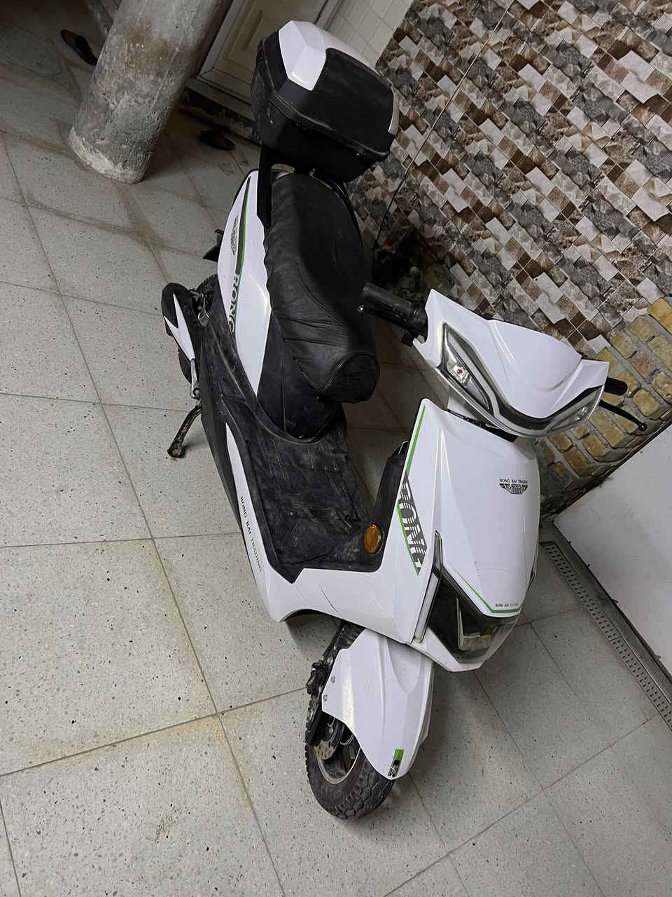 السلام عليكم دراجه شحن نضيفه كلشي مابيهة امبدله بطاريات صارلهة اسسبوع سعرهة 600 او مراوس بدراجه مكاني بغداد ***********
