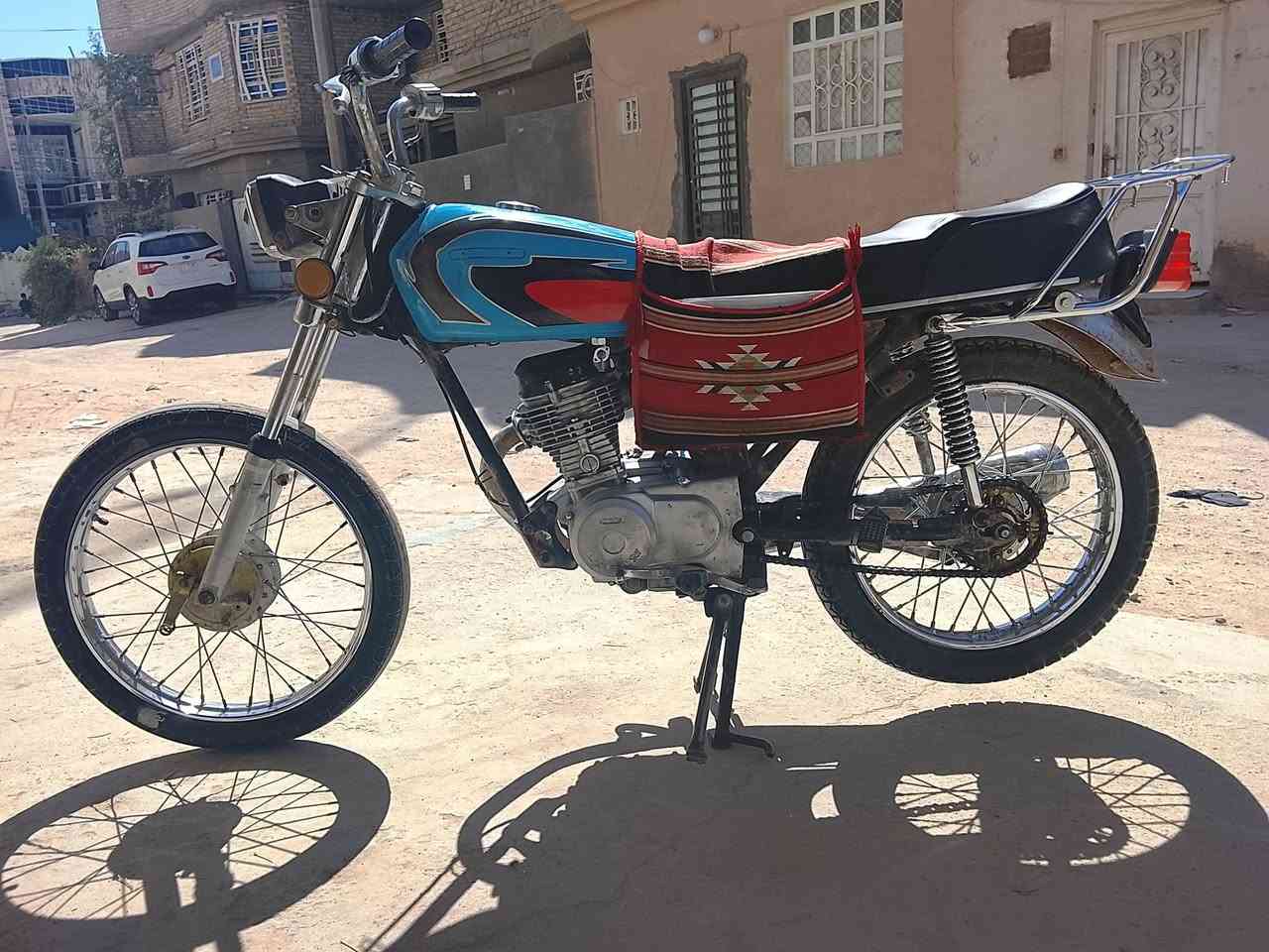 السلام عليكم دراجة للبيع ارشا اوراق أصولي موديل 12  احمد شهاب مكينة ليفان بلادية مالتها مكفولة من كلشي جاهزة متواجد خاص هذا رقمي ***********
