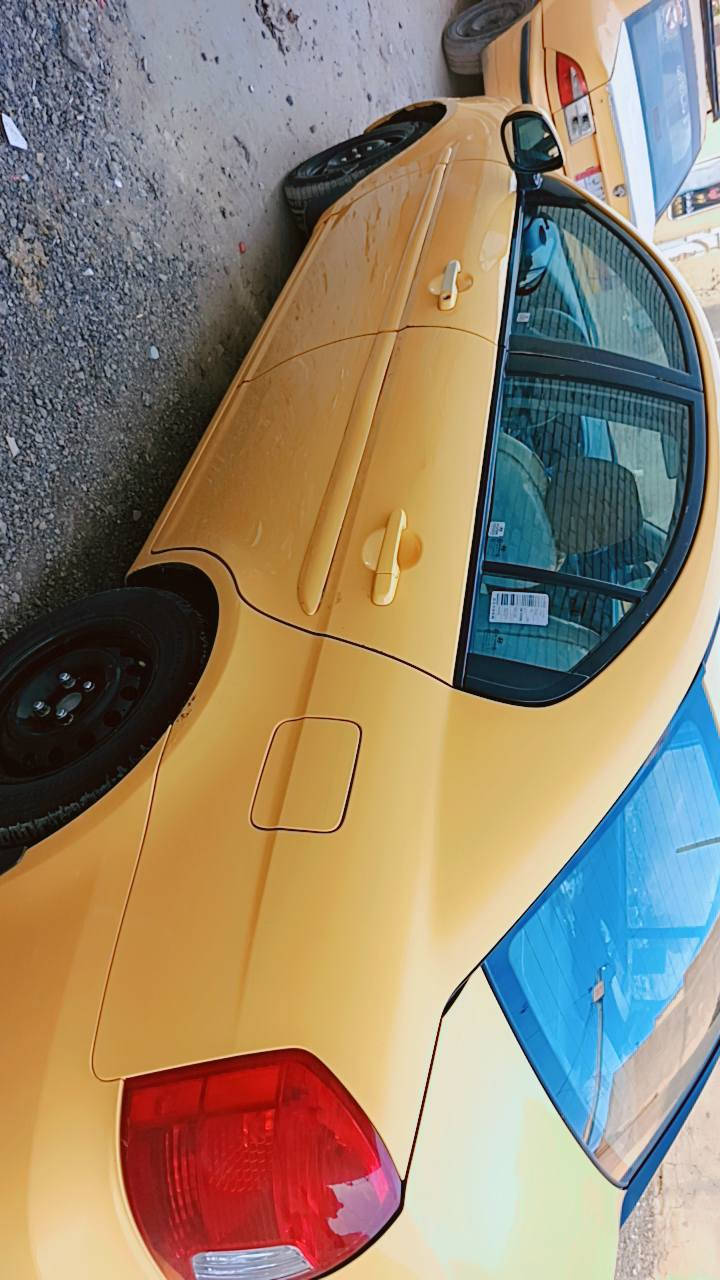 السلام عليكم 
بسبب الوعود الكاذبة أعيد النشر 
اكسنت للبيع موديل 2011
وارد أمريكي حادثها الباب الخلف السائق نفسه معمر
السعر 85
***********
