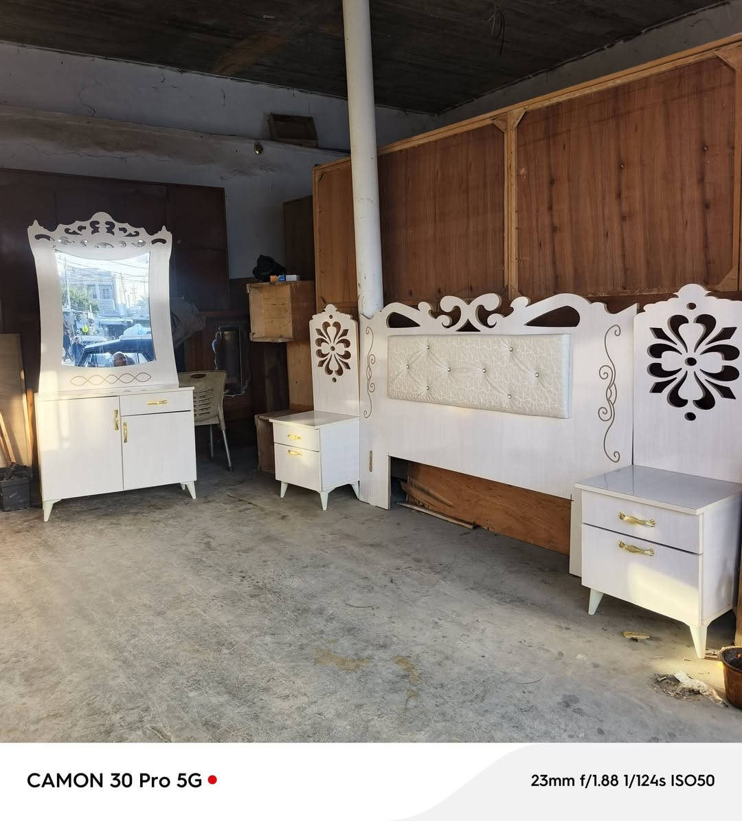 غرفه شغل كركوك تركي 🇹🇷
الكنتور يكون قطعتين 
زاويه قلاب 
ميز مرايه 
جربايه +كومدي عدد2
العنوان جلولاء سوق السبت 
يتوفر توصيل لجميع مناطق ديالى بأسعار مناسب للتواصل واتس او تصال 
***********
