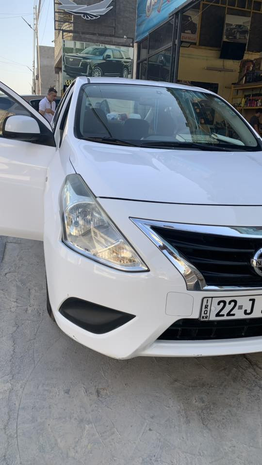 سلام عليكم نيسان صني موديل 2020 بأسمي تحويل فقط ماسوي وكالة ماشية 100 كير ومحرك مكفول 
تخم تاير جديد باتري جديد تلبيسة دوشمة جديدة بيها كم رصعه وشخط بالقمارة صغير جدآ 
بدون صبغ بدون بارد بدون تبديل اي قطعة 
مكاني بغداد 
***********
