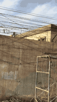 سلام عليكم اخوان احنه كادر لتصفية وترتيب وايرات المولدات انشيل الواير التالف والمتروك ونرتبه مثل الضفيره ونضف التيوله تحويل مواقع ***********
