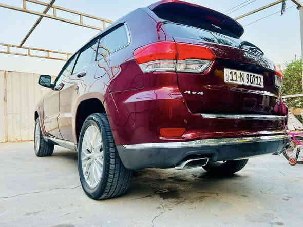 للبيع جيب سومات رقم بغداد موديل 2018 اكلين السياره بدون حادث غني التعريف عنه السومات جديده لوك السياره مكينه 3600 م ***********
