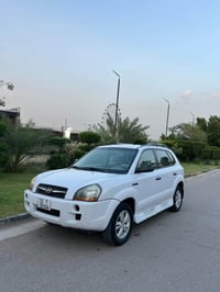 توسان • ٢٠٠٩ • مكينة ٢٠٠٠