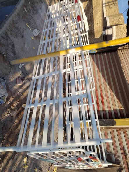 السلام عليكم للبيع محجر كنتر مال جلال استعمال قليل
رايده 850 وبي مجال بسيط مكاني بابل القاسم ع ***********
