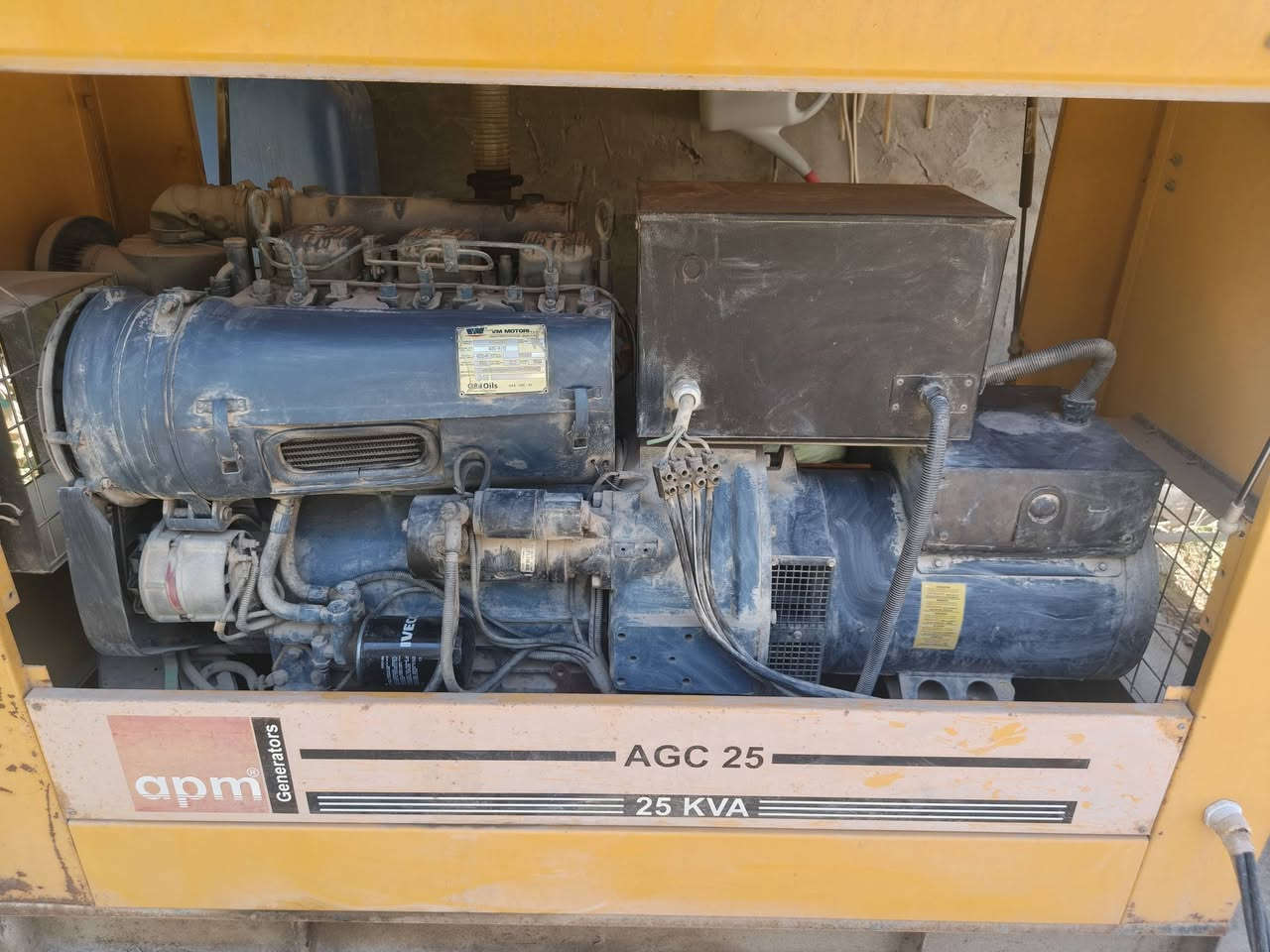 مولد للبيع 25kv
اكثر من ١٠٠ امبير 
للاستفسار 
‏‪***********‬‏
