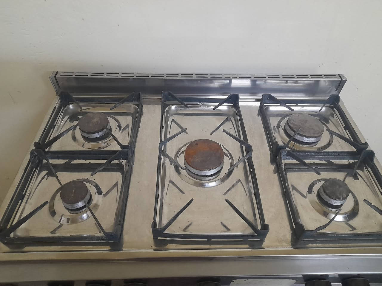 طباخ عشتار باب اول شرط الشغل العيون الفرن كله شغال مابيه عيب السعر 125 بيه مجال للشراي


**إذا كنت صاحب هذا الإعلان وتريد حذفه لأي سبب، رجاءا أرسل رسالة إلى الدعم الفني**
