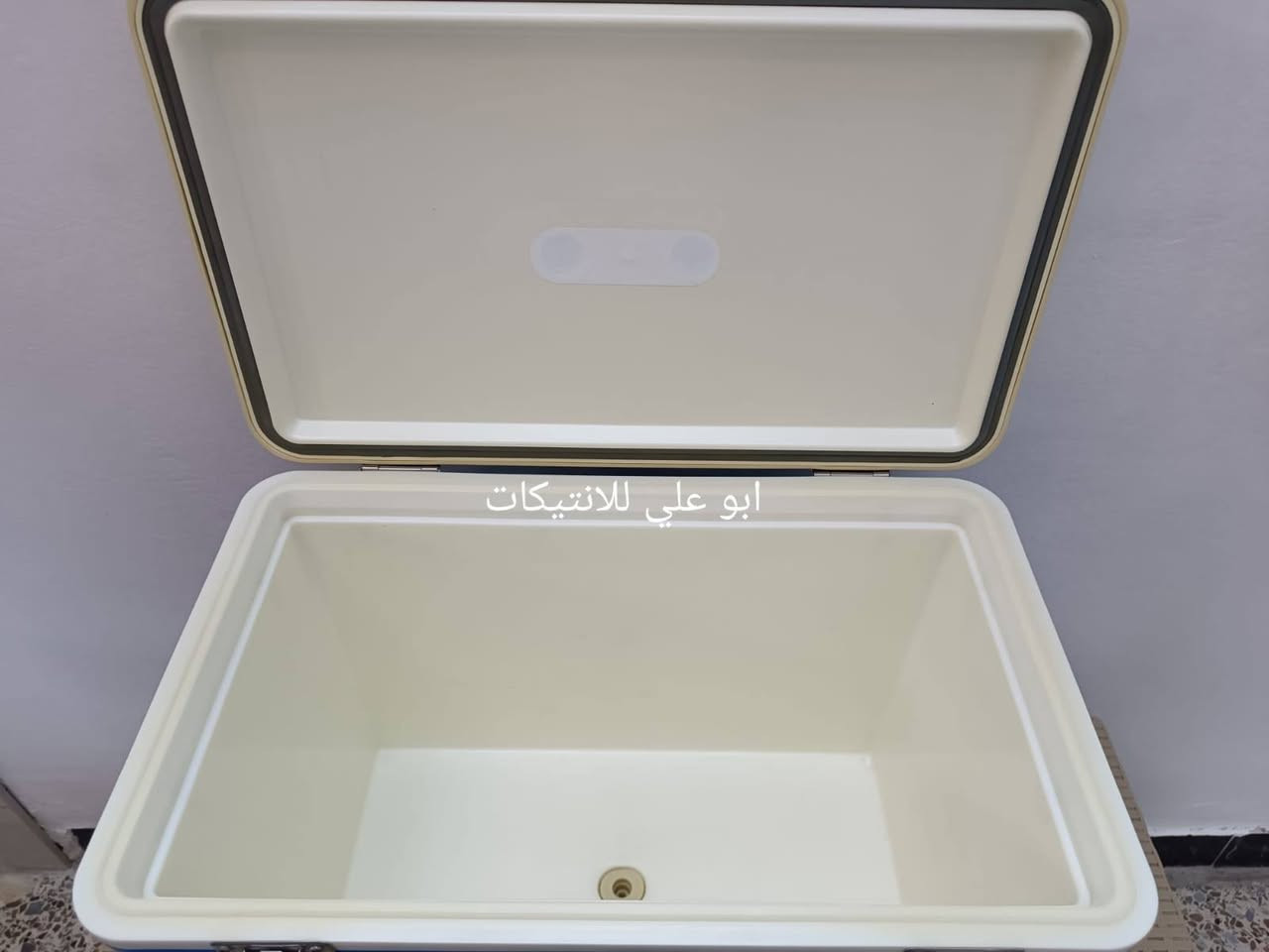 كول بوكس أبو الطاؤوس ياباني حجم 32 نظافة 100%100إستيراد ألأسواق المركزية للتواصل ع الخاص أو على الرقم ***********
