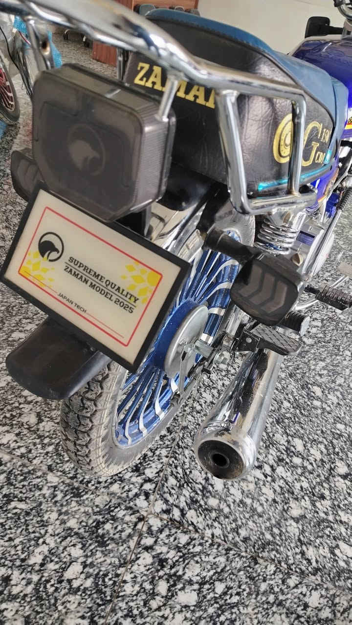 السلام عليكم
إيراني سيفان للبيع
دراجه حلوه مابيها نقوصات
السعر ٧٠٠
للتواصل *********** او زورونا عند معرض مهندس للدراجات النارية
