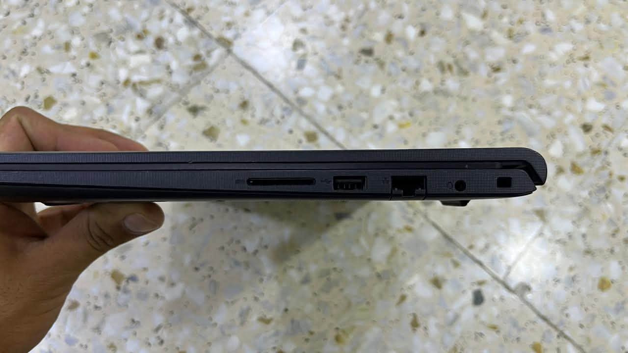 لابتوب ديل اصدار عام 2023
رام 8G

intel core i5 10th معالج

1080p "15.6 120HZ شاشة

ssd512 و ssd256 M.2 مساحة

 يحتوي على نضامين تشغيل kali و win10 و فيحال اتريد وندوز 11 انحولة لل11 و انضمة الوندوز تجيك مفعلة في حال ال11 او 10 و مع برامج الاوفس

رقم التواصل: ***********

السعر 550,000 بي مجال

* للراغب لشراء !!
