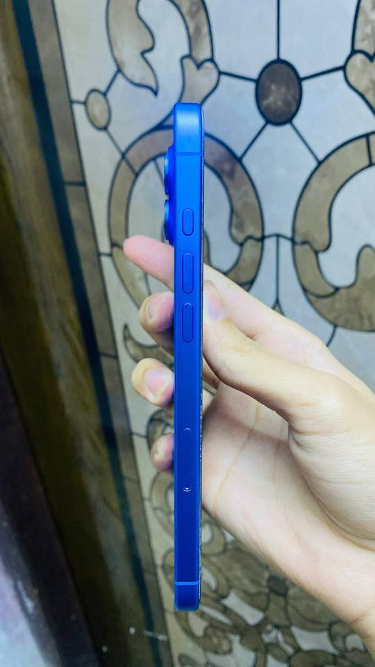 سلام عليكم جهاز للبيع فقط ايفون 16 بلاص
جهاز وتر بروف 
ذاكره 128
بطاريه 100
كامل ملحقاته 
جهاز شخطه مابي 
سعر 900 بي مجال
مكاني بغداد مدينه الصدر 
للاتصال فقط واتساب 
***********
