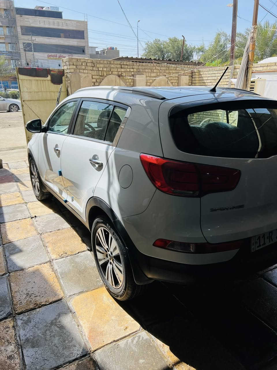 السلام عليكم
للبيع او المراوس حسب القناعة

كيا سبورتج خليجي موديل 2016 

مكفولة عدا شبر صبغ بالصندوق 

ماشية 90 الف كيلو حقيقي

مكينة وكير ما مفتوح 

تخم تاير 

صدر امامي وخلفي جديد 

السيارة على ايدي زيرو سبير ما نازل عدة الشركة وكتلوكات الشركة 

مواصفات السيارة مري شفط اشاير بالمري 

تحكم ستيرن جهتين 

كامرة وحساس خلفي 

شباك خلية 

يدات نيكل 

لايت زنون 

رقم بغداد الجديد باسمي هزة وسنوية جديدة 

السعر ١٥٨ $ وبيها مجال بسيط

عنواني بغداد للأستفسار ***********
