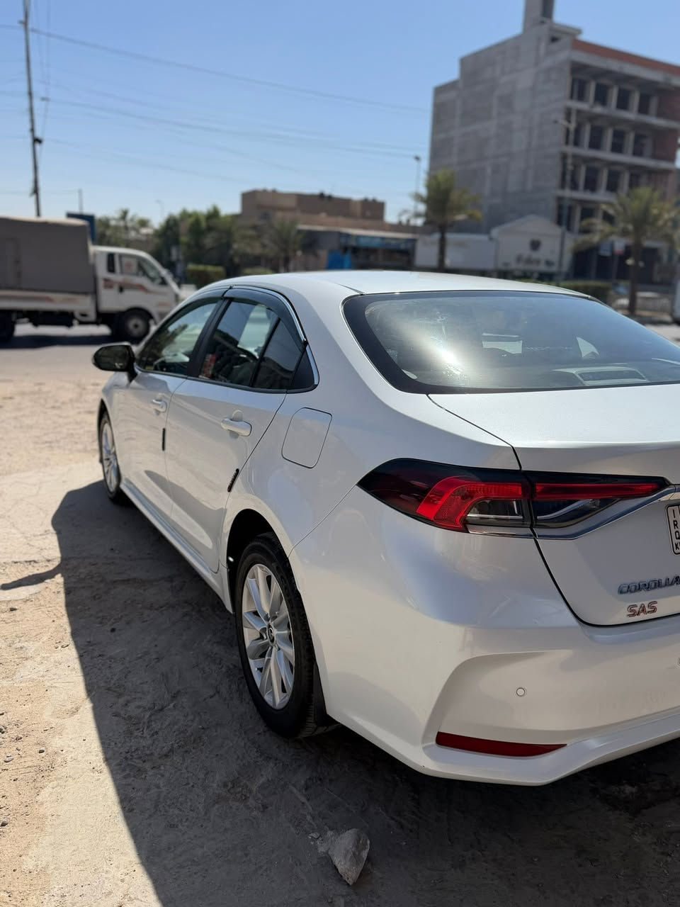 كورلا 2023  (ساز  ) خليجي
مكفولة كفالة عامة
بانزين فقط ياباني الصنع ام الضمان 
🚦رقم أربيل  بسم شركه 
    ماشيه  68 الف كيلو     
محرك 1800 بانزين
بصمه + دخول ذكي
 نظام الترحيب عند الاقتراب  
حساس استشعار عند الاقتراب
تبريد قطعتين 
نظام القيادة (سبورت + عادي)
كيجات ديجتل شاشه 
شاشه نفكيشن + كامره خلفيه دواره
 حساسات امامية+خلفية
مانع نزلاق
 شحن USP
تبريد بيانو شاشه 
اشاير مري 
مري شفط 
ويل كب حجم 16 عدد5
حساس اطار + حساس لايت عالي وناصي اوتو + حساس مطر 
تحكم سترين كامل 
 العنوان📍 بغداد شارع فلسطين
 السعر :172 وبيه مجال
 
بغداد عالرقم***********☎️
