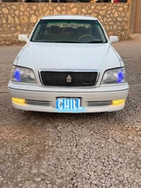 كراون صدفي • ٢٠٠٥ • كارتون نضافه