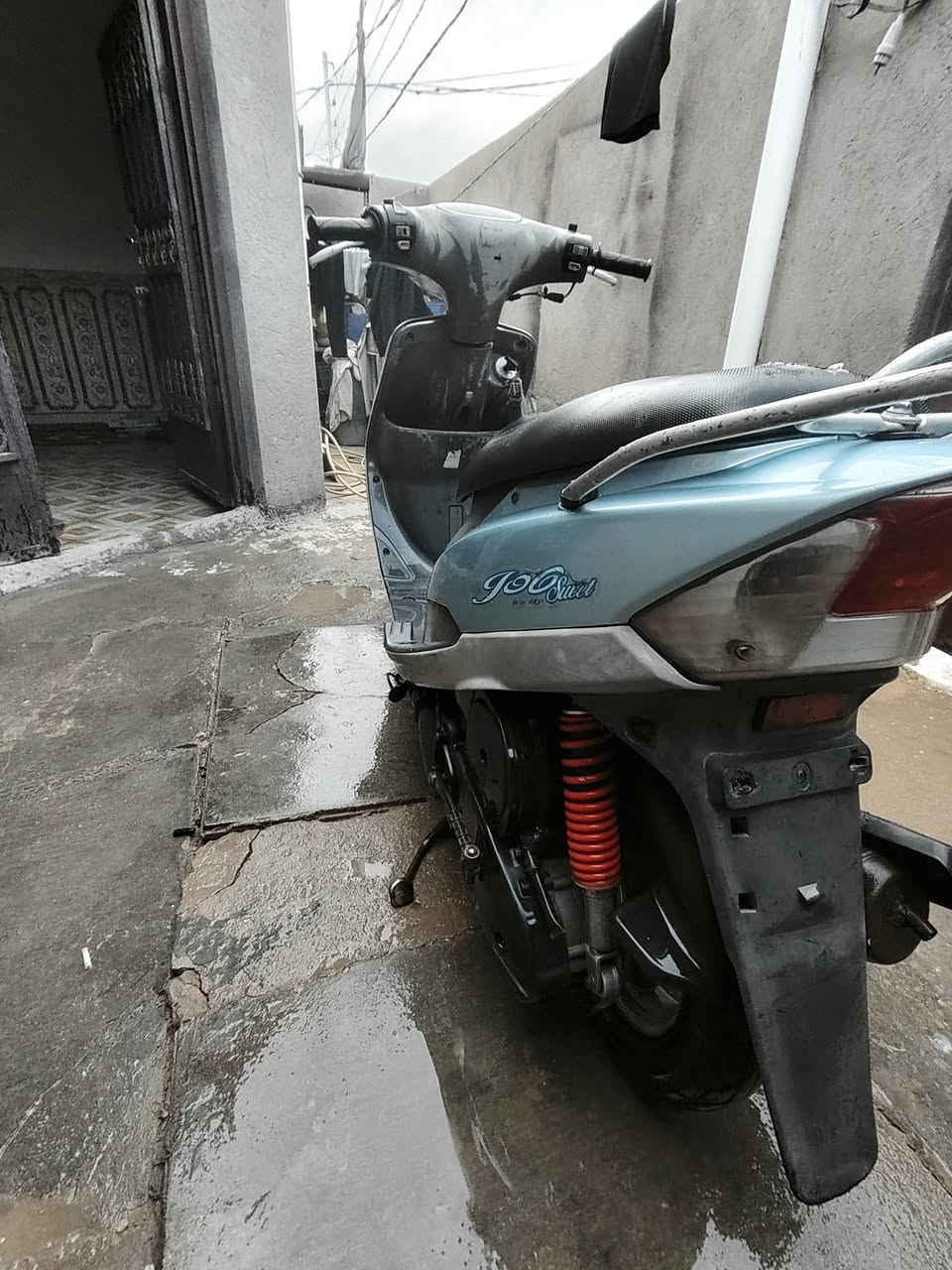 سلام عليكم دراجه للبيع ماكس منغولي دراجه كفاله ما مفتوحه ختم واحد سلف هندر اشاير لايت دشبول كلشي شغال دراجه ناعمه ومعدل السعر ٨٠٠ وبيهه مجال مكان ديوانيه مركز هاذه رقمي ***********
