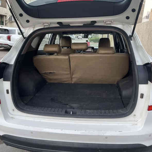 سلام عليكم.

للبيع  

هونداي توكسان   (خليجي كوري)

موديل 2019

كير + محرك بشرط مامفتوح 

(سياره مكفوله
————————-

لايت 5 عدسات

حساس خلفي 

كامره خلفي 

شاشه كبيره

شحن موبايل واير ليس 

درايف مود 3عدد- ECO- NORMAL -SPORT

تحكم استيرن جيهتين 

كروز سرعه 

مرايات شفط إشاره بل مرايات 

وتفاصيل اكثر ممكتوبه

بك لايت ليد LED 

هندبريك بل رجل 

مكان سيارة (بغداد حي الجامعة)
سعر205 مع مجال  

استفسار:"*********** واتس ولخط موجود
