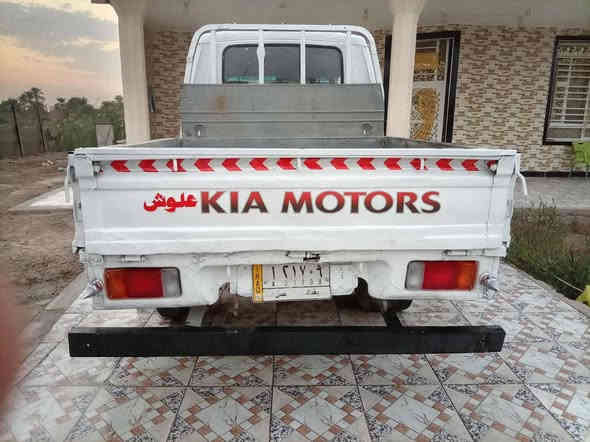 السلام عليكم  سياره بنكو موديل 94 رقم بغداد انكليزي  بسمي السياره السنويه ماساقطه  مصبوغه عام دوشمه جديده مكينه وكيراكسن مكفوالات  السعر 38 وبيه مجال مكان بابل رقم الهاتف ***********
