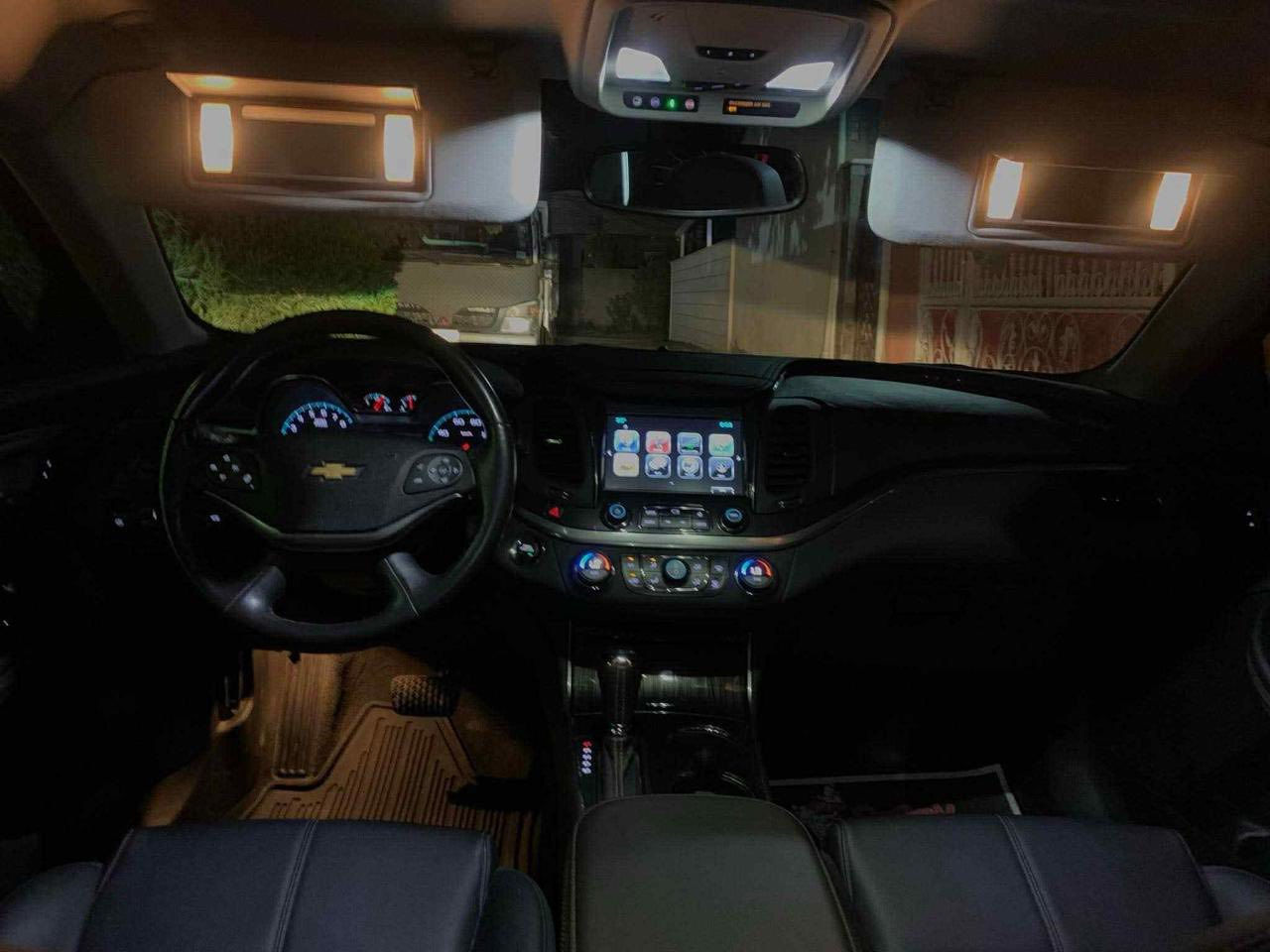 سلام عليكم للبيع ٢٠١٩  lt جديدة وخير من الله كلشي بيها جديد مكينة ٣٦٠٠ رقم بغداد الجديد بدلتة باسمي مكانها بغداد *********** السعر ١٢٨صور الخادث مرفقة بالمنشور
