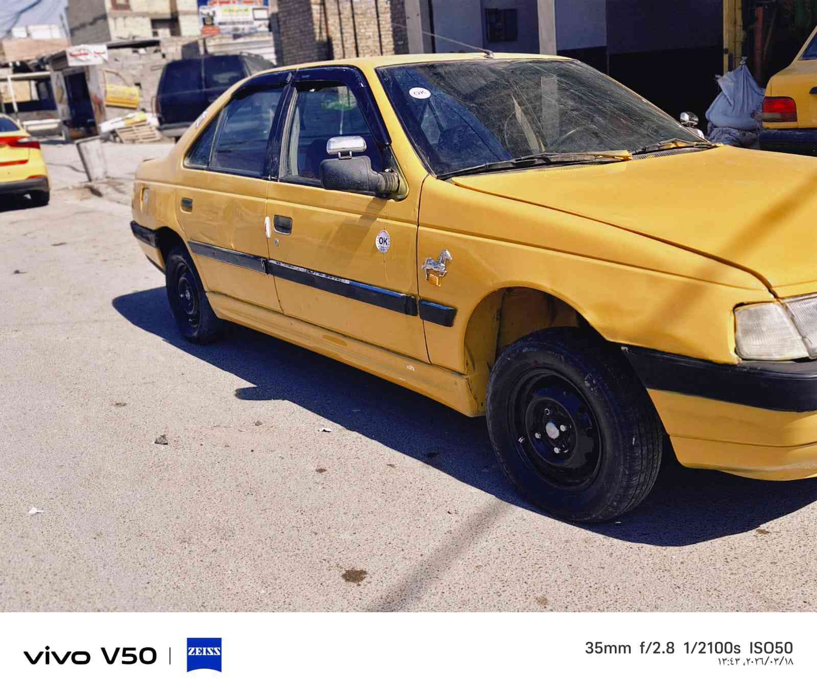 اللهم صلي على محمد وال محمد 
بيجو روى 2009 رقم الماني نجف سنويه ل 28 راعيهه مضيع رقم مبايله ما اندله لا يطلب عليه ولا كلشي 
مكينه توني شادهه مال تفصيخ نظيفه حيل كيرهه يخبل كلاجات هاون دوشمه غرفته مدوشمه ونضيفه الكشر معمر كله جديد كهربيات عوزهه ترتيب يدة مال باب داخليه ويدة لايت ومازده كلهن ما يصيرن ب 25 الف 
سيارة على كد الحال وكامله 
مكاني بغداد المدينه السعر 11 بيه مجال 
شراي اتصل وبخدمتك 
***********
