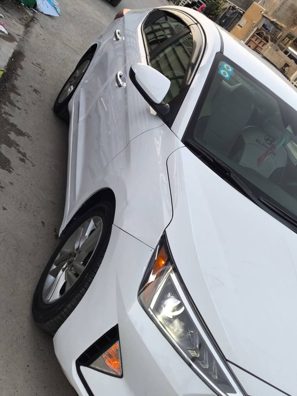 النترى .موديل 2020.الون ابيض .وارد امريكي .حادثه جانبي،
بابتين الايمن ...وبلعراق بيه رشات صبغ اثر شخوط و طخات و نصبغة  ...ابيع احزام .افضل الك والي بدون .دواخل 
مواصفات ...شاشه كبيرة 
 كامره دواره ..
مكينه دوش 2000
كير اي تي المرغوب  ..
قياده ثلاثه انضمه ايكو.. و سبورت.. و نورمال
رادارات جانبيه واماميه وخلفيه 
تبريد مناخي ثلج 
وبعد بيه هواي مواصفات 
رقم بغداد دولي بسمي ..
السياره جاهزه من الدعاميه للدعاميه  
صور ةلحادث وصور السونار موجودات بلمنشور 
السعر،(125$) بيها مجال قليل والشراي يدلل..
العنوان بغداد الكرخ  السيديه .قرب تقاطع درويش ..ولتفاصيل اكثر 
الاتصال على الأرقام التالية
***********
***********
