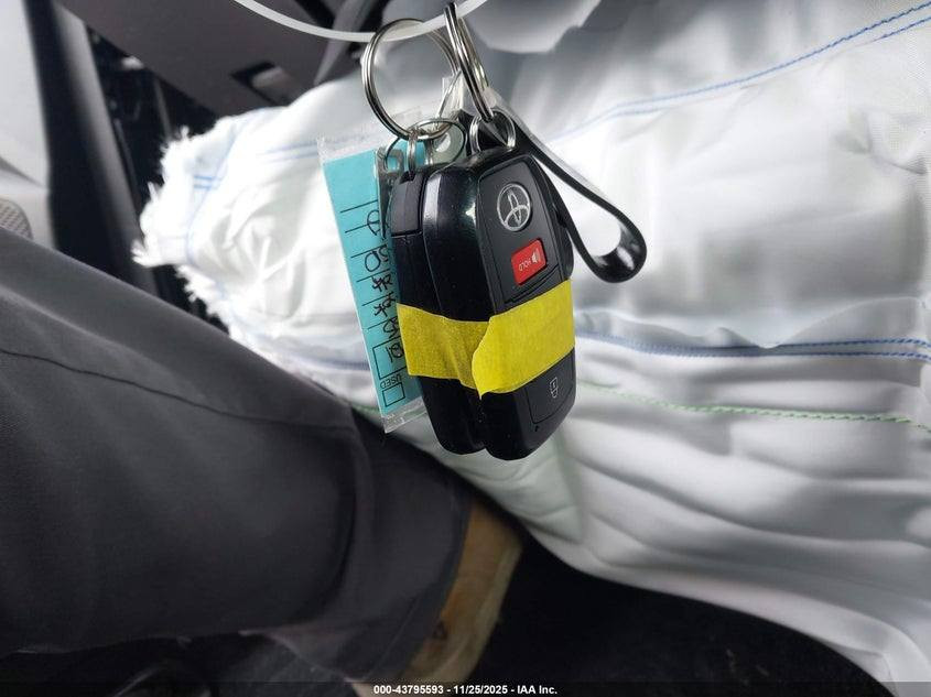 كار سنتر _ Car Center

للبيع 🚘

Toyota Corolla SE. 2025 💞

📍 عداد المسافة : 19.000
✅ حالة السيارة : تعمل وتسير

السعر : 9.400 🔥

العنوان : واسط _ الكوت _ شارع النسيج _ مجاور المعهد البريطاني

📞 للاستفسار :

*********** ( كرار العبيدي)
*********** ( حمزه فائز)
