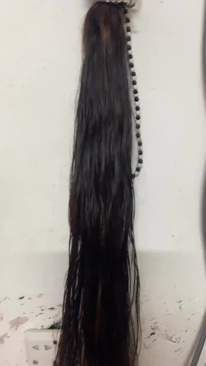 مساء الخير عندي هاذالشعر طبيعي اريده ب100 وبي  مجال الله شاهداخذته ب300قبل 4شهور طبيعي ينصبغ ويشسور


**إذا كنت صاحب هذا الإعلان وتريد حذفه لأي سبب، رجاءا أرسل رسالة إلى الدعم الفني**